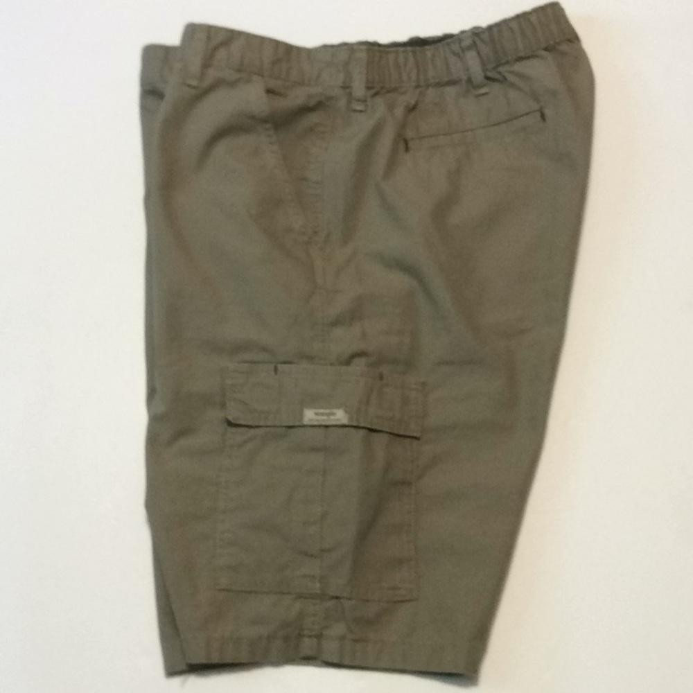 Wrangler Mens 100% Cotton Cargo Hiking Shorts Sz 42